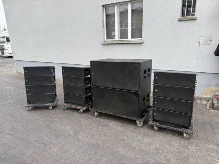 Meyer Sound M’elodie + 700HP System – 12 Tops, 2 Subs
