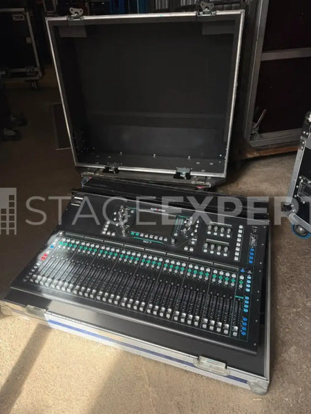 dBTechnologies Ingenia IG3T 4‑Piece Set with Flight Cases