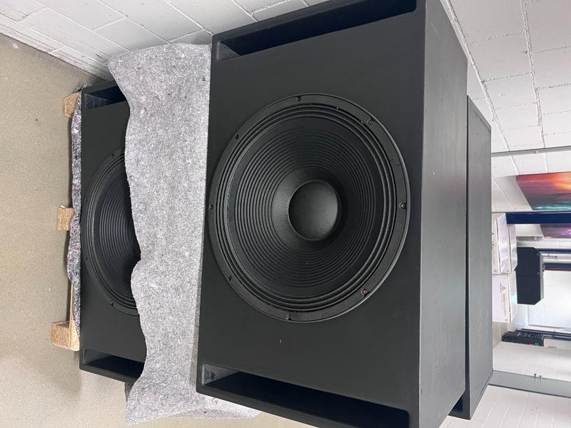 18-inch Indoor Subwoofer – High-Output Bass Loudspeaker