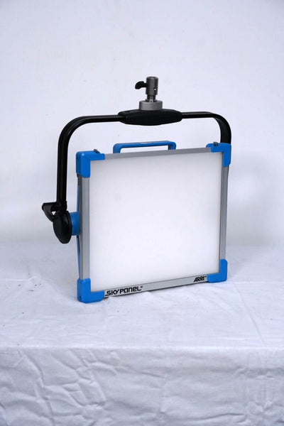 ARRI SkyPanel S30-C LED Soft Panel with Snapbag & Grids
