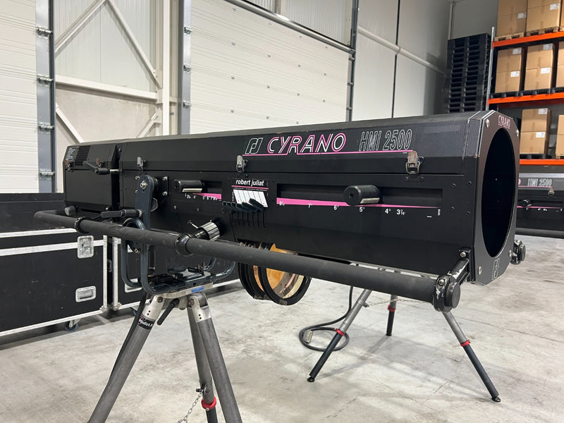 Robert Juliat Cyrano 2500W HMI Followspots – Set of 2