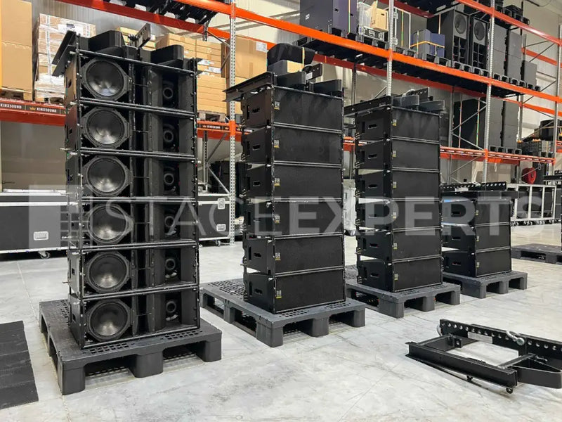 Martin Audio W8LM Line Array (5) with Fly Frame
