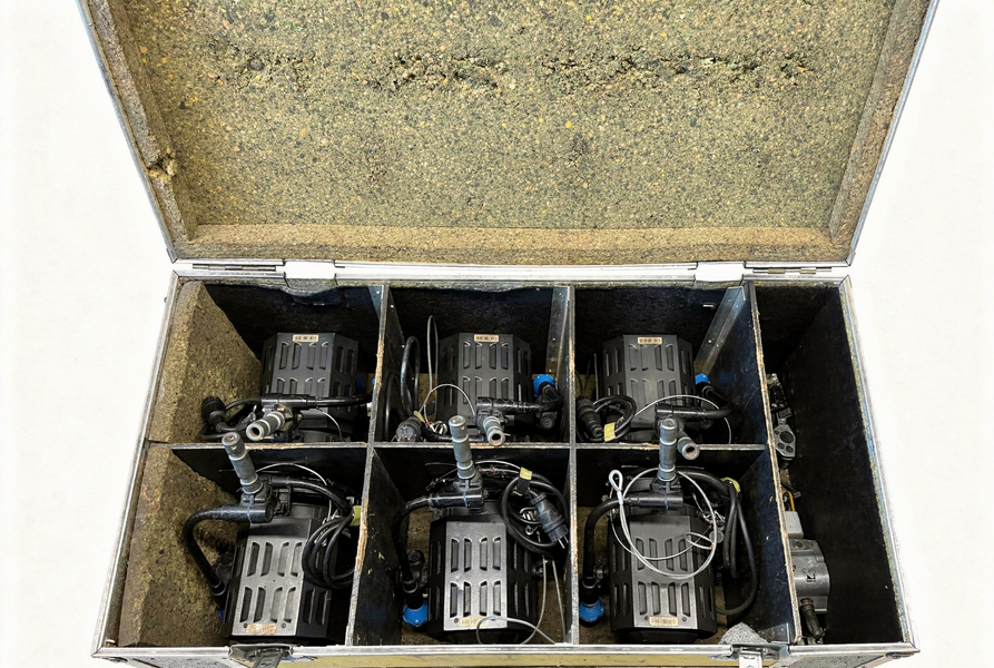 DeSisti 1 kW Fresnel Lights – Set of 6 with Case | Theatre/Studio
