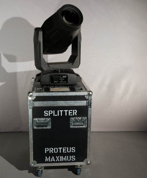 Elation Proteus Maximus with Single Case – IP65 LED Spot