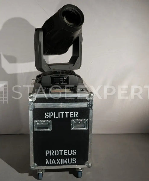 Elation Proteus Maximus – IP65 LED Spot with Single Case