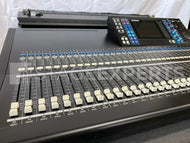 Yamaha LS9-32 Digital Mixing Console with Roll Case – 32-fader