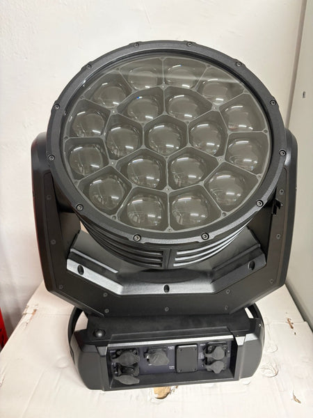 Robe iSpiider X LED Wash – Ex‑Demo, 17h Use, 4°–50° Zoom