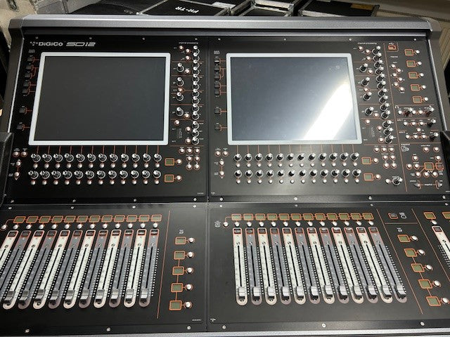 DiGiCo SD12 Digital Console with Waves, MADI & Flip Case