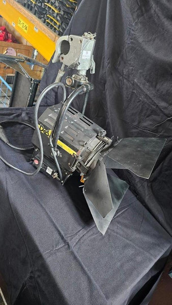 De Sisti Leonardo 1kW Fresnel p.o. – Set of 4 + Case