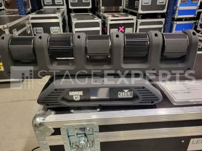Chauvet Rogue R1 FX-B – 16 Fixtures with Flight Cases Package