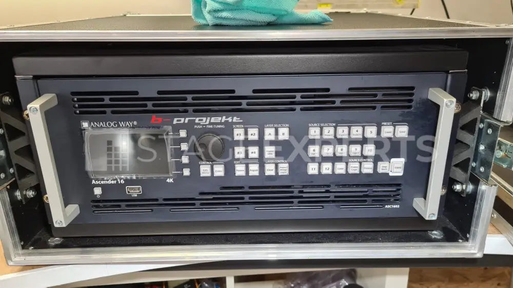 Analog Way Ascender 16 4K – Premium Presentation Switcher