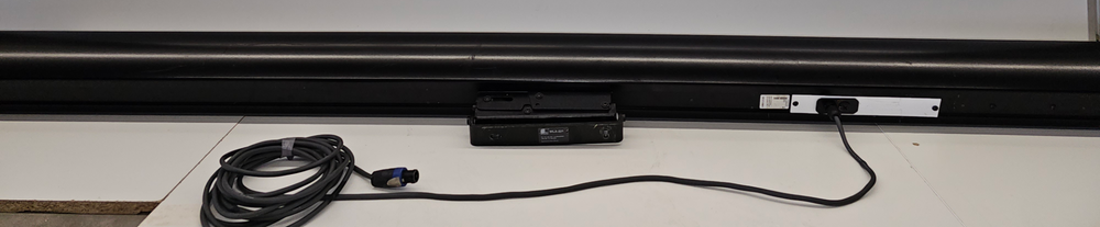Fohhn Linea LX-220 Column Speaker with Case & Wall Mounts