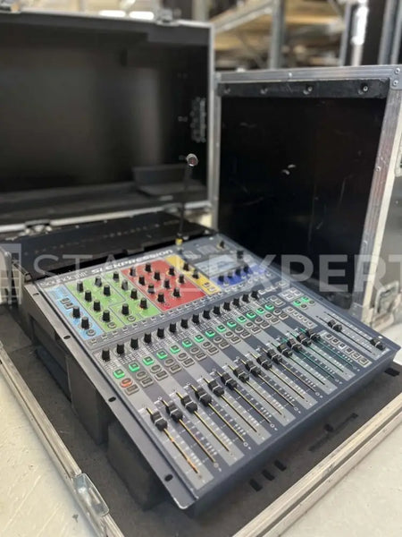 Soundcraft Si Expression 1 Mixer with Stage Rack | Stage Experts