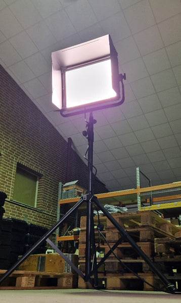 Elation TVL Panel DW – Tunable White LED Panel Set with Barndoors