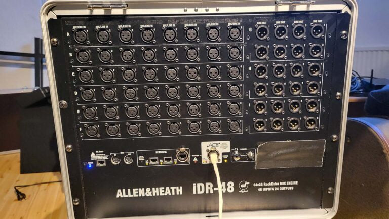 Allen & Heath iLive T112 + iDR48 Digital Mixer Bundle