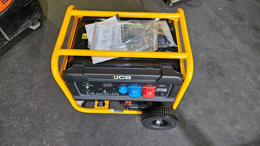 JCB GNL8010PE Generator – 7.5 kW petrol, electric start