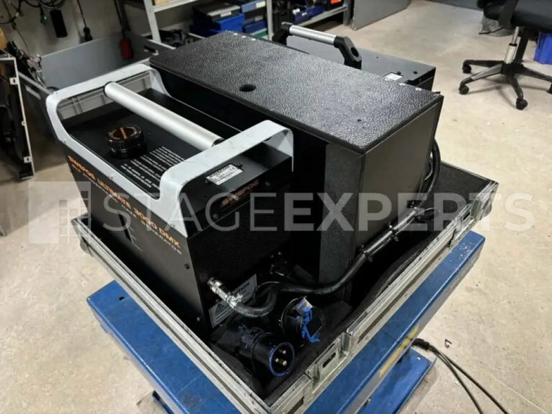 Swefog Ultimate 3000 DMX G4 Smoke Machine in Flightcase