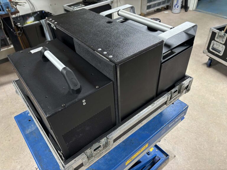 Swefog Ultimate 3000 DMX G4 Smoke Machine in Flightcase