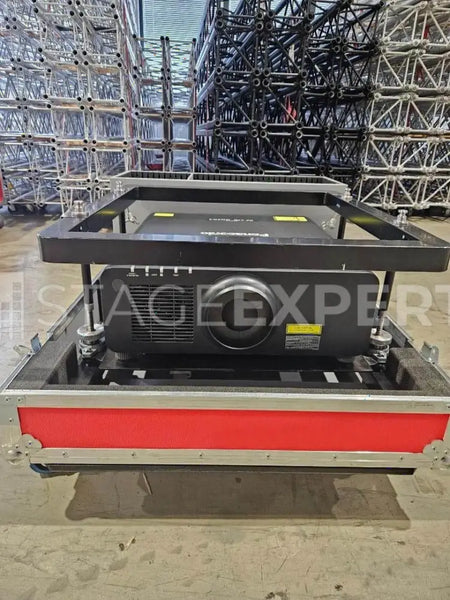 Panasonic PT-RZ770 Projector, 7000 lm DLP – Event Ready