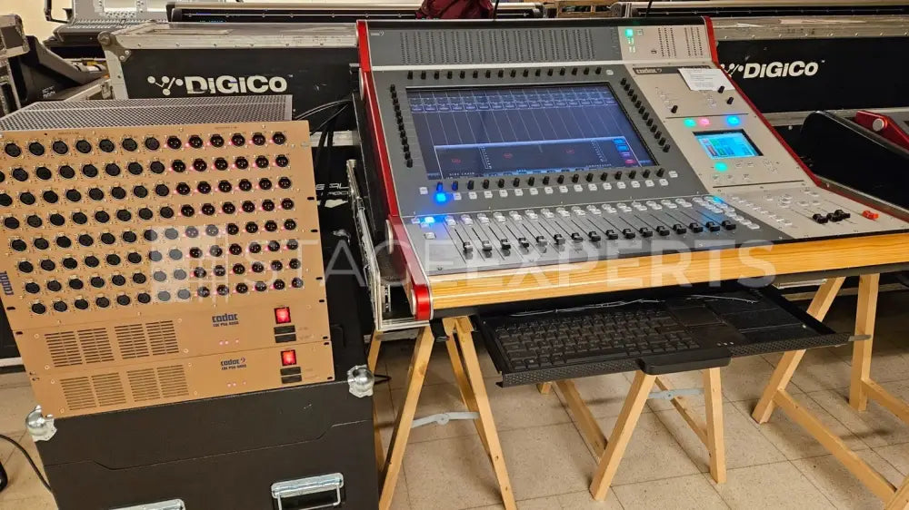 Cadac CDC Eight-16 Digital Mixing Console Set | Stage 64
