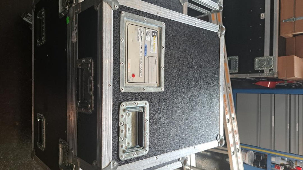 Soundcraft Si Compact C16 Digital Mixer with Flight Case
