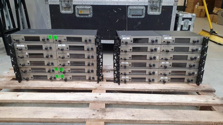 Sennheiser EM 300 G3 36ch + ASA 1 Splitters (GB)
