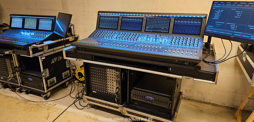 Avid S6L-32D Digital Mixing System with E6L-192 Engine