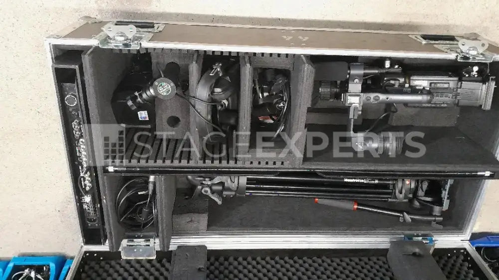JVC HD251 Camera Kit – Lenses, Tripod, Case & Accessories