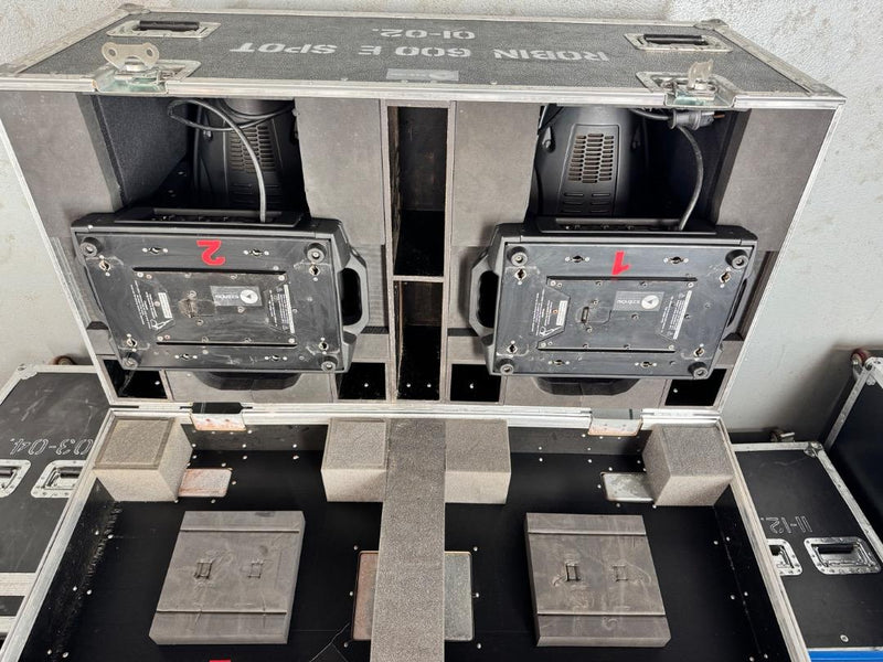 Robe Robin 600E Spot – 6x Moving Heads with Flightcases