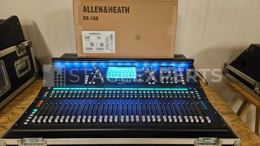 Allen & Heath SQ-7 Digital Mixing Console with Road Case