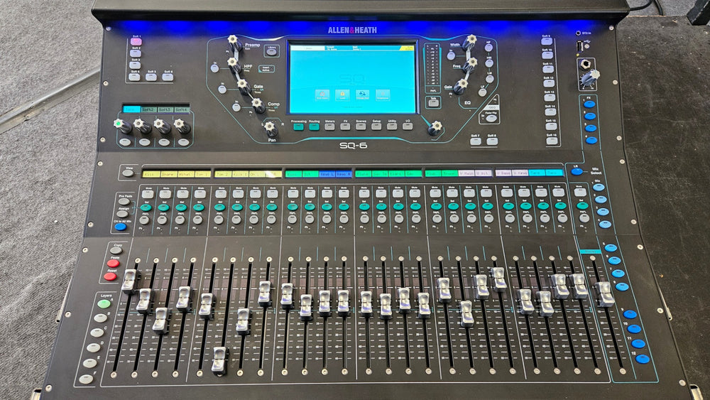 Allen & Heath SQ-6 Digital Mixer with Flight Case & Dust Cover