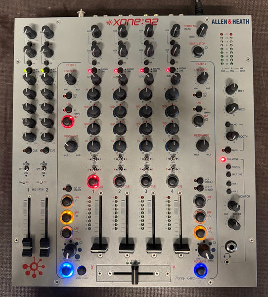 Allen & Heath Xone 92 DJ Mischpult