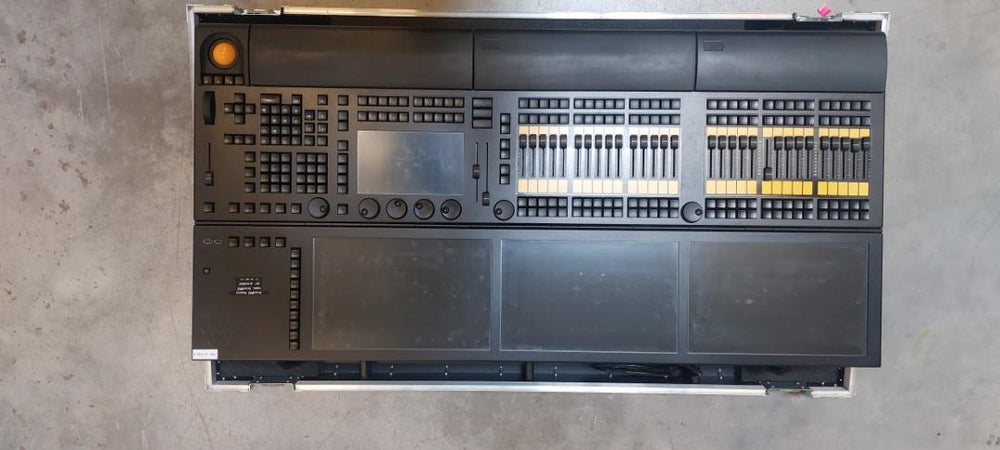 MA Lighting grandMA2 Full-Size Lighting Console with Case