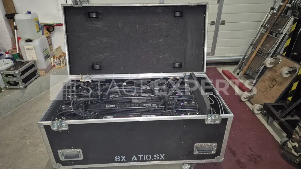 Litecraft AT10 sx Outdoorbar Set of 8 – Rigging & Case