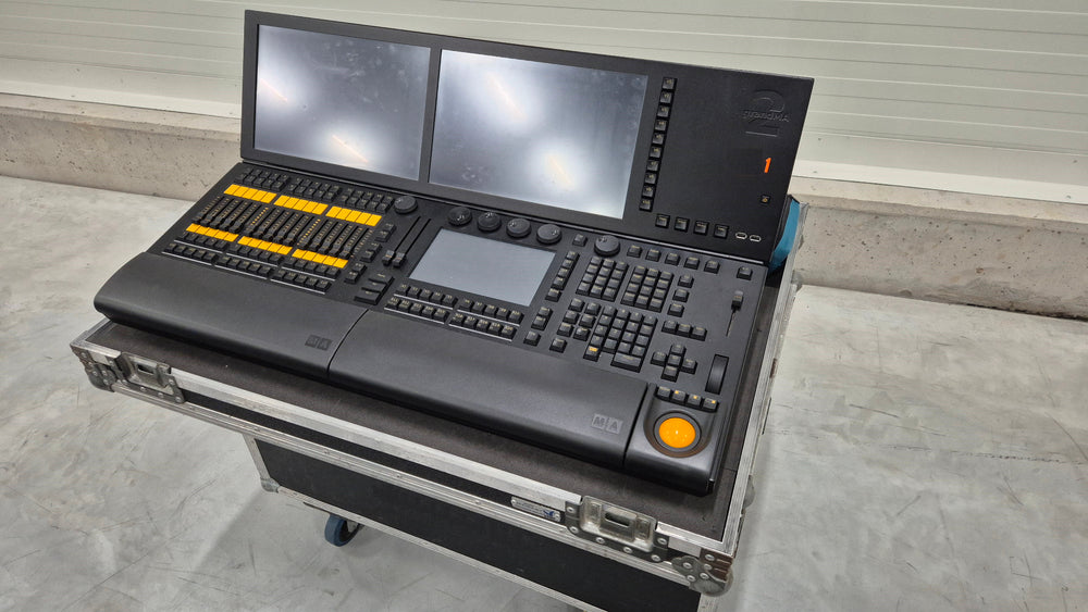 MA Lighting MA 2 Light console with flight case – Used