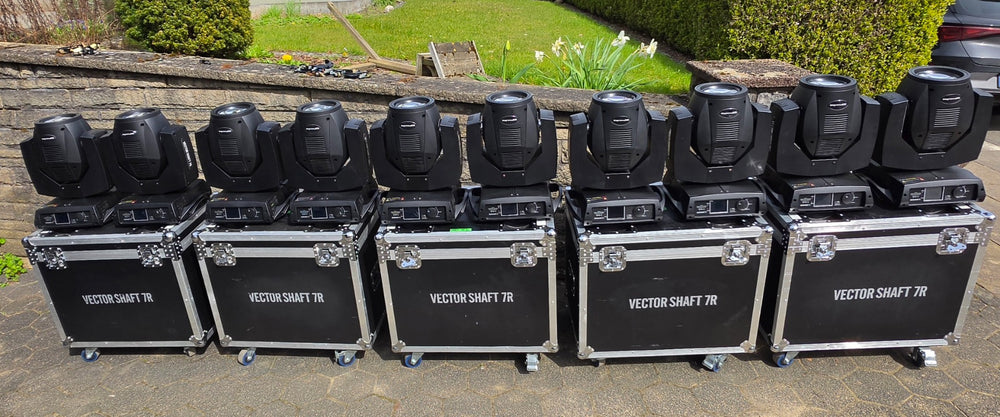 Lightmaxx Vector Shaft 7R Beam Moving Head – Set of 10