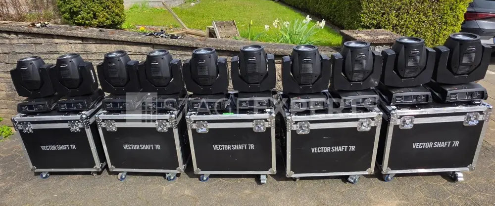 Lightmaxx Vector Shaft 7R Moving Beam Heads – Set of 10