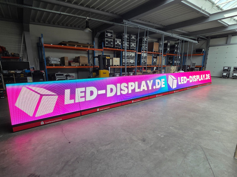 Bulled Indoor LED Strip P10 – Modular Indoor LED Perimeter Display