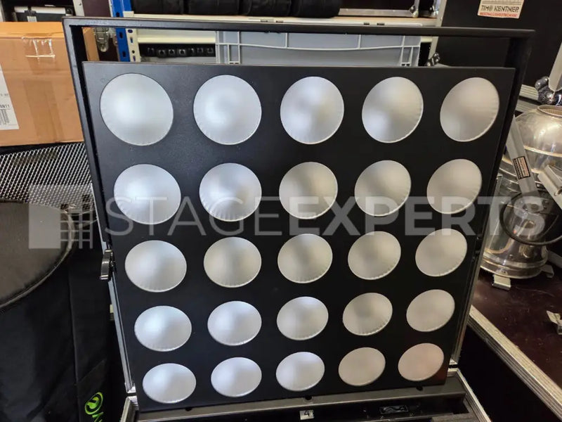 Cameo Matrix Panel 5x5 100W WW LED Pixel Matrix Light