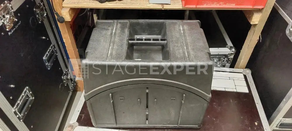 Bose 802 Series III Speakers Pair with System Controller