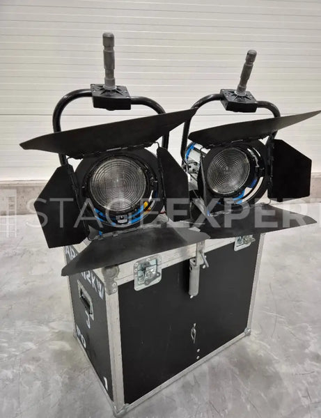 ARRI 2 kW Pole Operated Fresnel – Set of 2 with Case