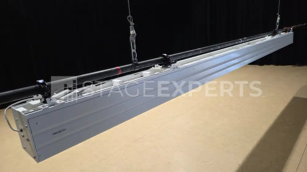 Projecta Elpro Motorised Screen 490x368cm with Remote