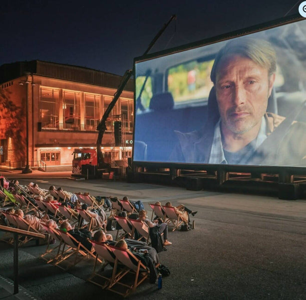 Inflatable Projection Screen 20m x 11m – Outdoor Events