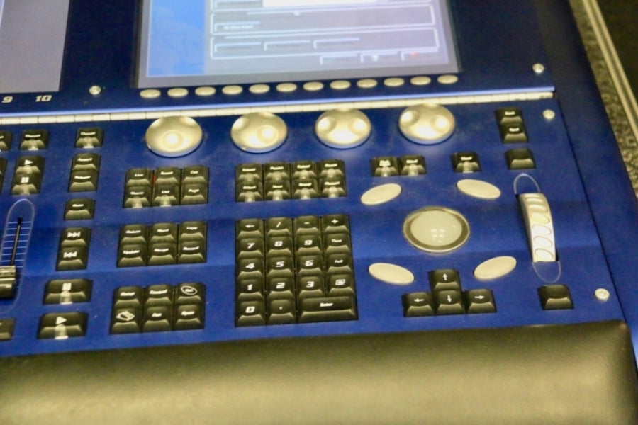 High End Hog 3 Lighting Console – Used 230V | Stage Experts