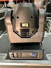 Load image into Gallery viewer, Martin RUSH MH3 Beam Pair – 2 Lights with Touring Flight Case
