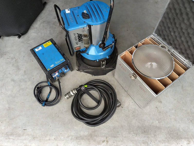 ARRI 1.2 kW PAR HMI – Head with Ballast, Lenses & Cable