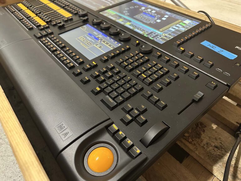 MA Lighting grandMA2 light SV Silent Lighting Console
