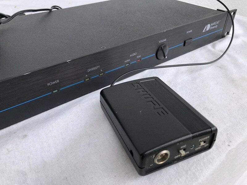 Shure EC-4 VHF Wireless Set with Beltpack, Headset & Lavalier