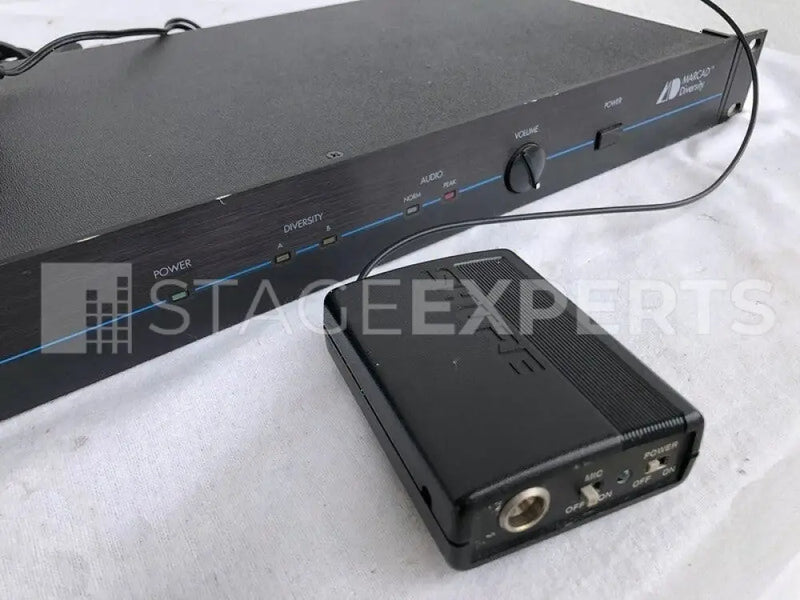 Shure EC-4 VHF Wireless Set with Beltpack, Headset & Lavalier