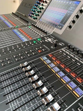 Load image into Gallery viewer, Yamaha CL5 Digital Mixing Console + Flightcase | Dante
